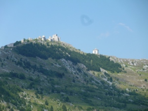 The rocca (fortress) above Calascio, as seen from about 820 feet below.