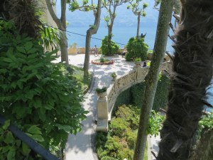 Many paths meander through the villa. Guided tours take you through the 5 levels of the palazzo. 