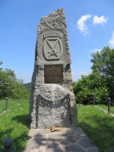 At the top of Mount Belvedere there is a monument honoring the 10th Mountain Division. 